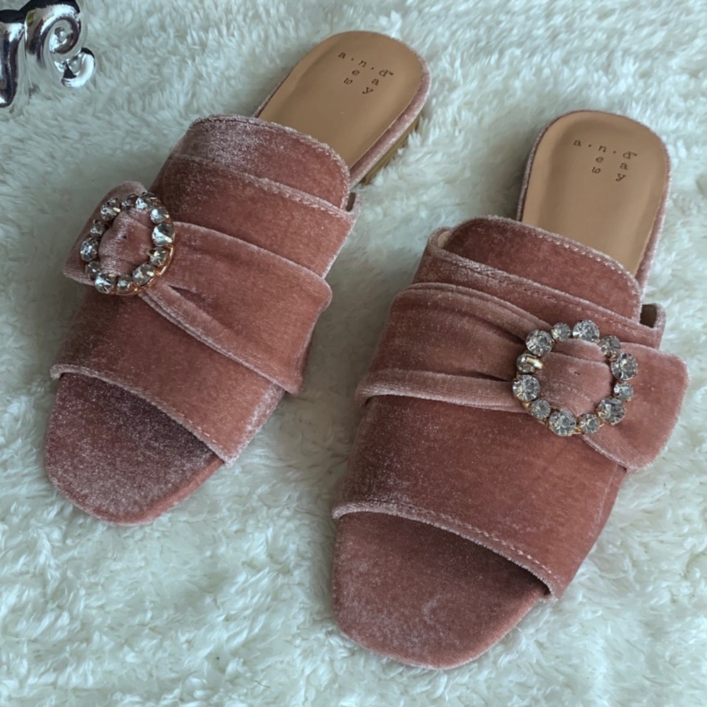 New Blush Pink Velvety Slides With Rhinestones 6.5